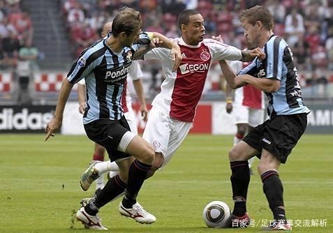 而年轻且经 而年轻且经